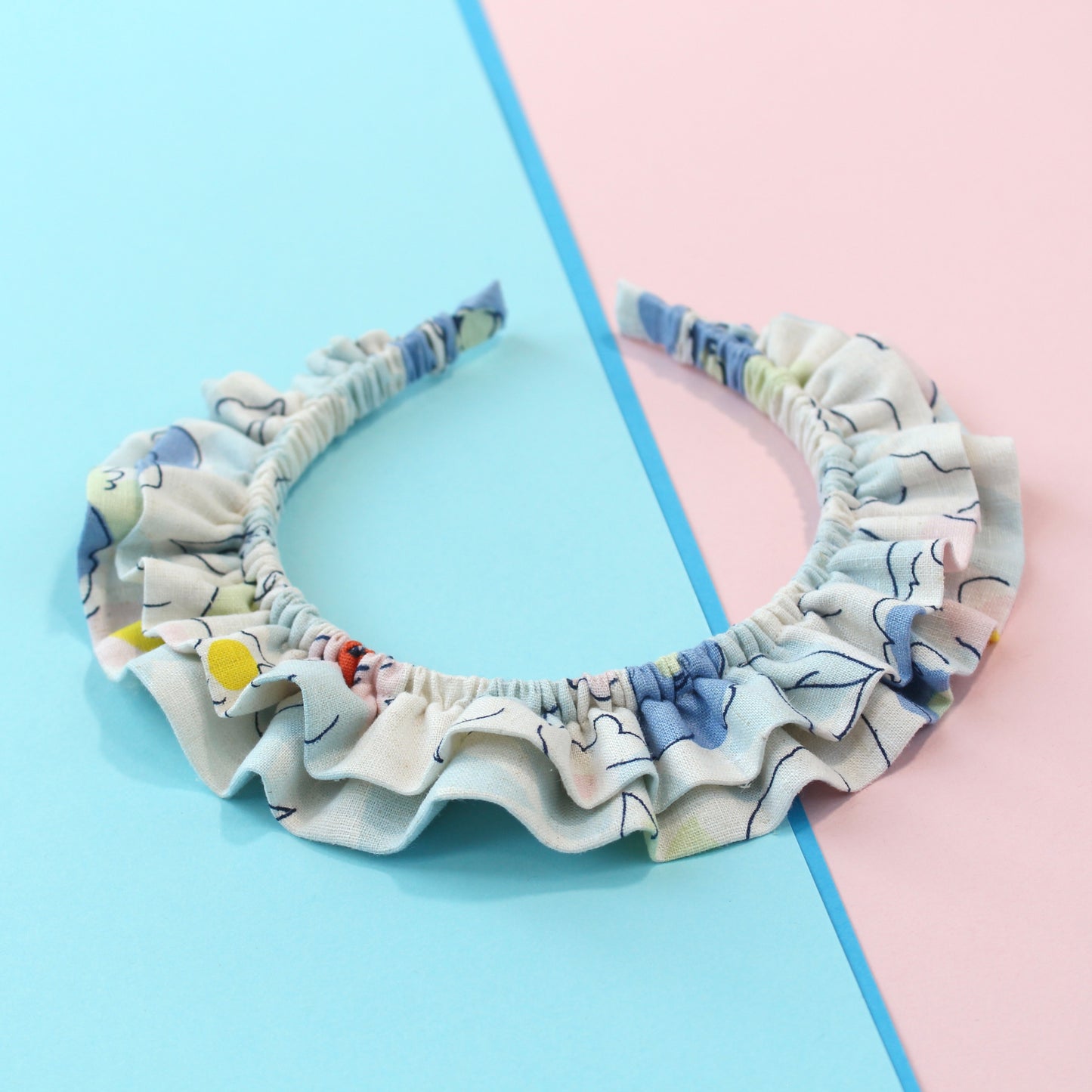 Watercolour Bouquet - Large double Ruffle