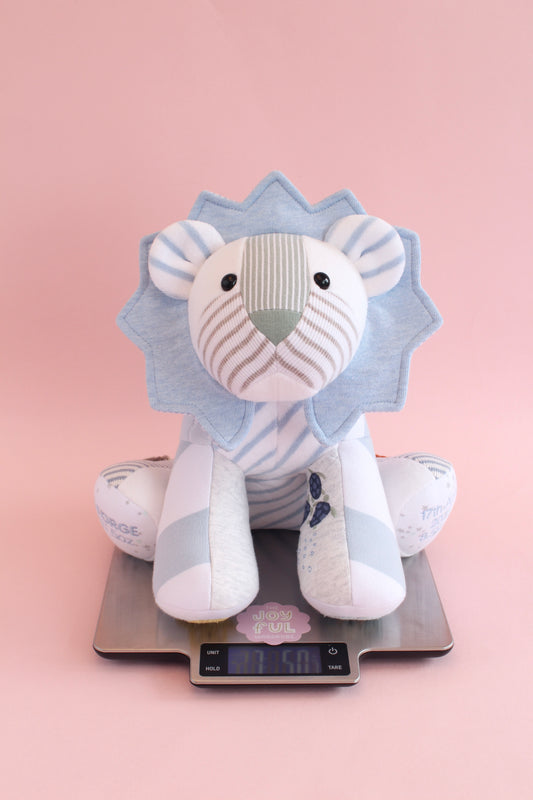 Lion Keepsake (Baby/Childs Clothing)