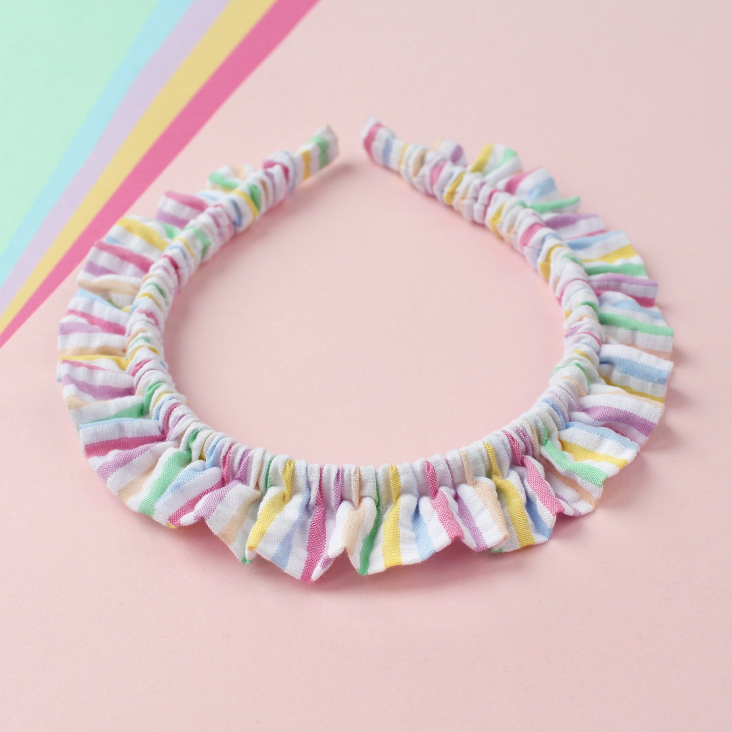 Cosy Rainbow - Single Ruffle