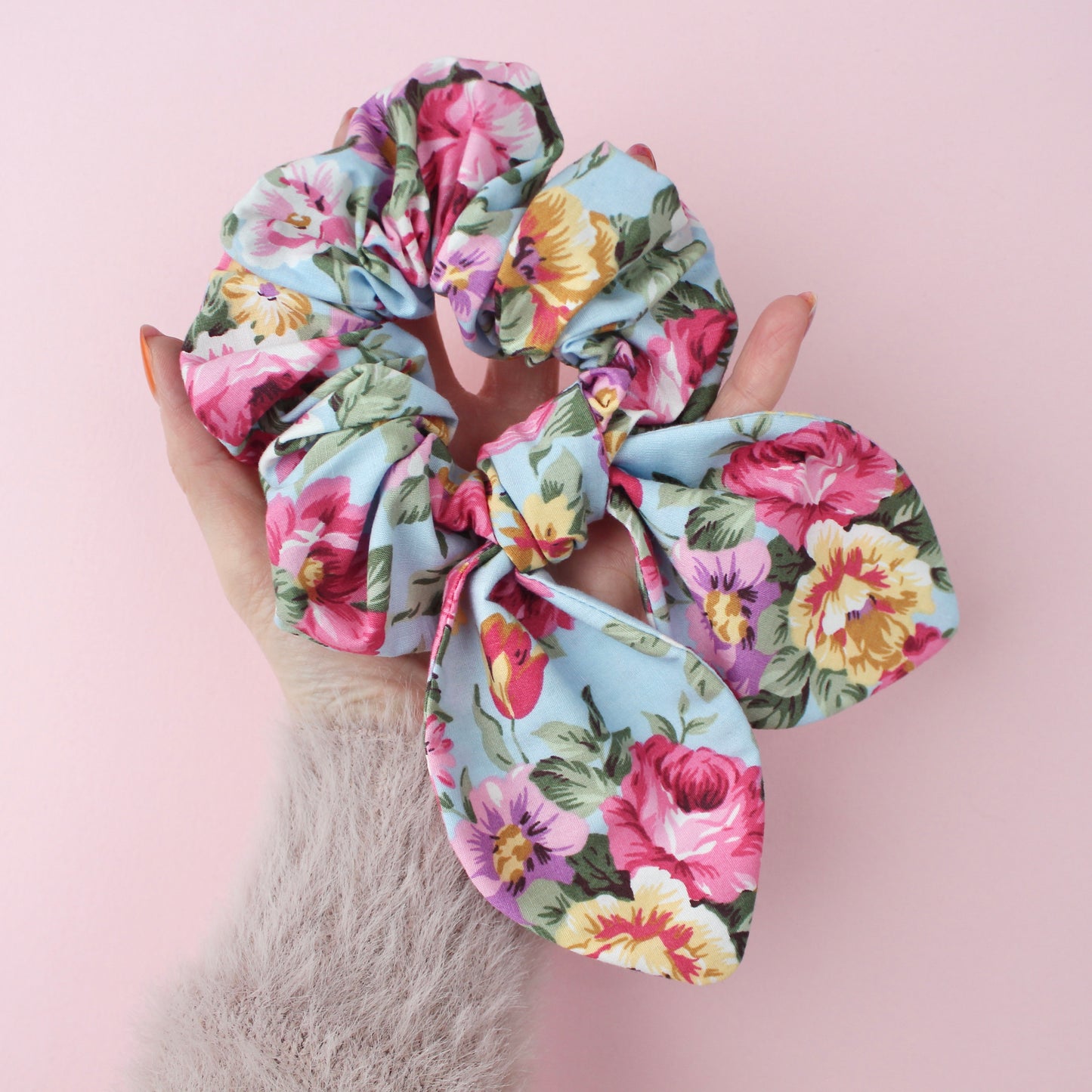 Blue Flowery - Giant Bow Scrunchie