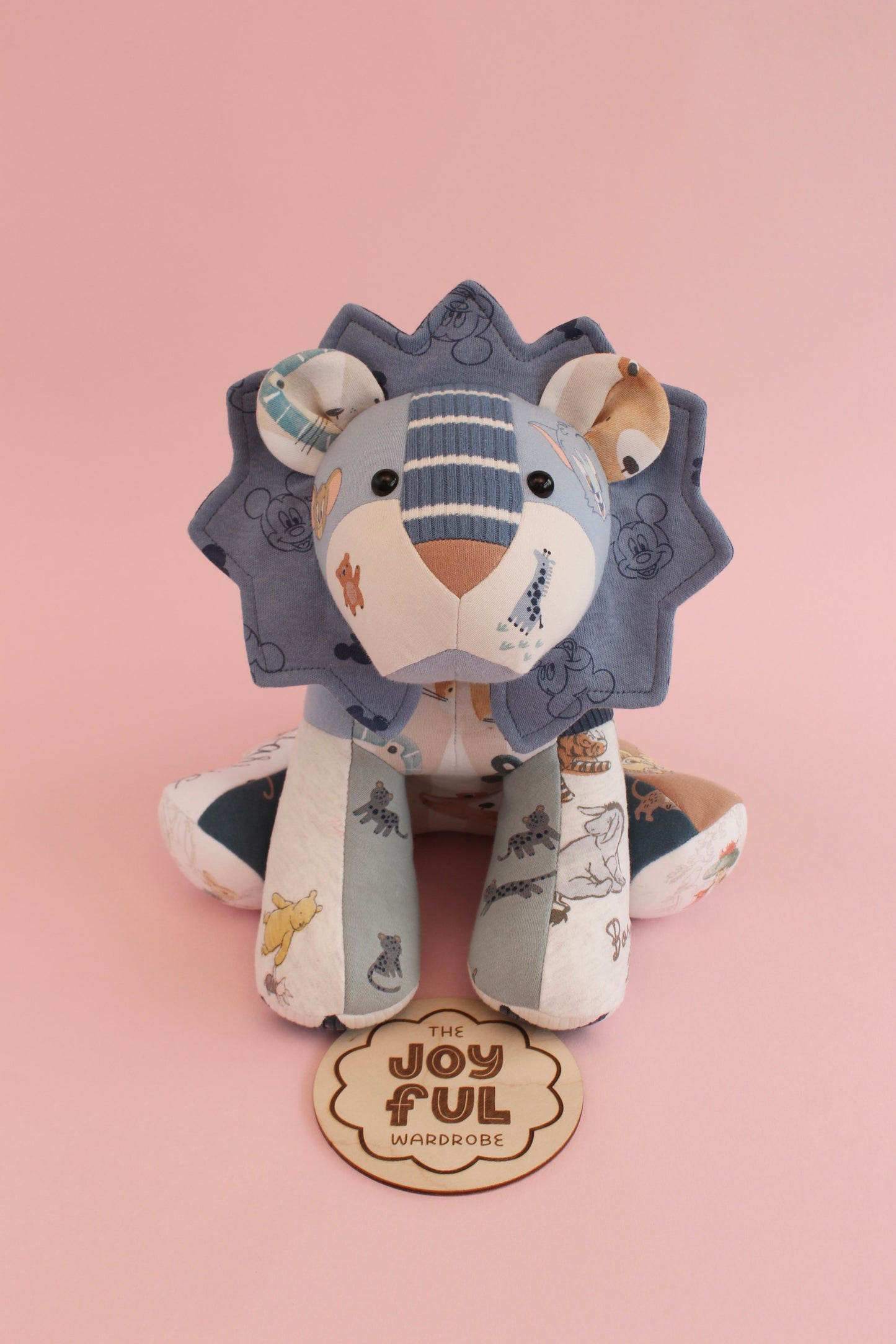 Memory Lion Keepsake (Baby/Childs Clothing)